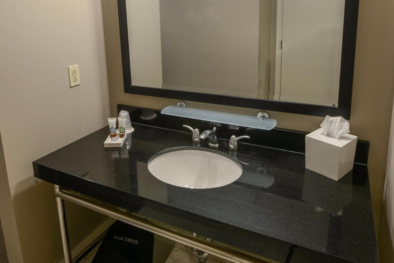 Magnolia Hotel St. Louis, A Tribute Portfolio Hotel Екстер'єр фото